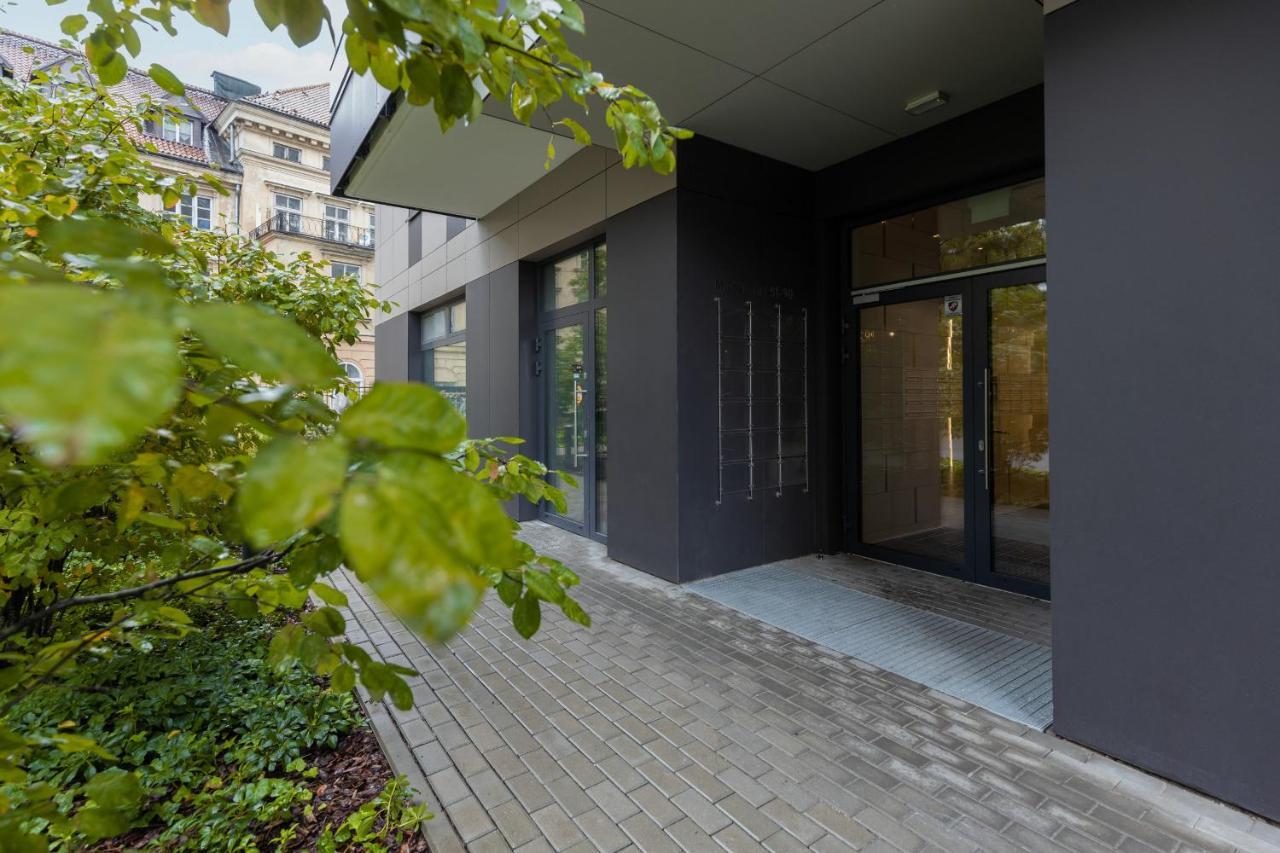 Srodmiescie Warsaw Muranow Apartments With Parking By Noclegi Renters Екстериор снимка