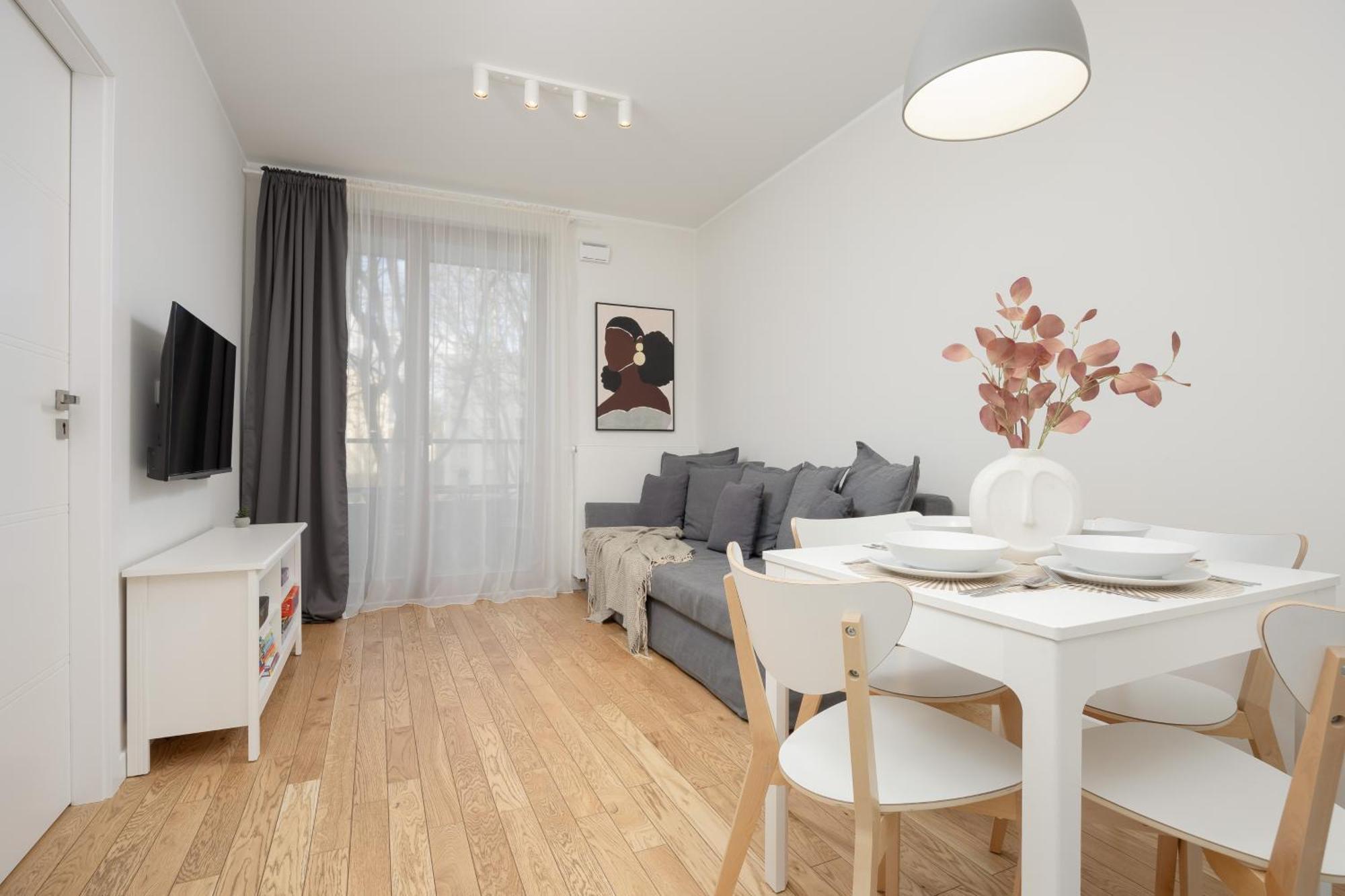 Srodmiescie Warsaw Muranow Apartments With Parking By Noclegi Renters Екстериор снимка